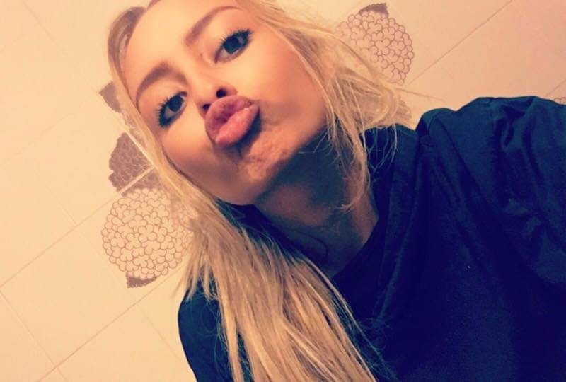 Caut o relatie deschisa