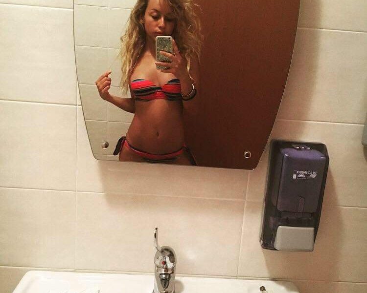 Caut o relatie deschisa